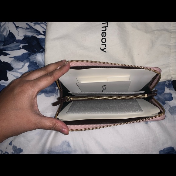 Theory wallet - Picture 3 of 3